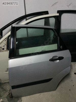 Ford focus 99-2004 arka kapı