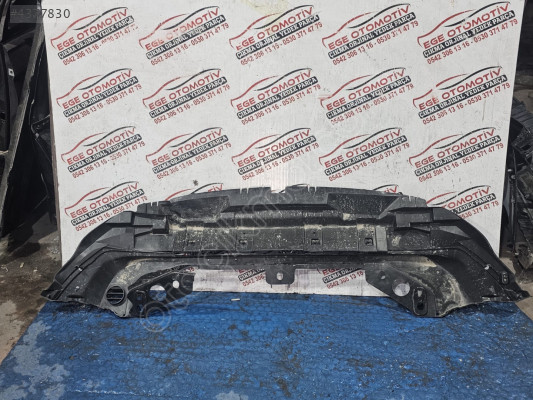 2019/2024 VOLVO XC40 TAMPON ALT KARLIK ORJINAL