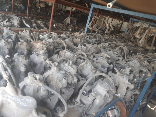 renault talisman 2016 1.6 sağ-sol ön fren merkezi (adet-son fiyat