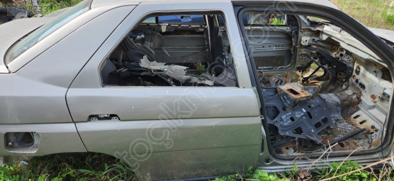 ALFA ROMEO 155 SAĞ ARKA KAPI