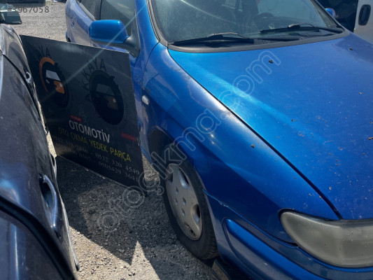 Citroen Xsara Sağ ön Çamurluk Orjinal Çıkma
