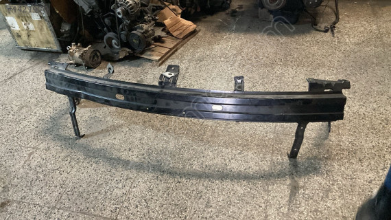 Kia bango ön tampon demiri