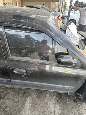 Renault Clio sağ ön kapı dolu 2001-2008