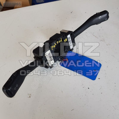 Audi A2 8L0953513G Orijinal Çıkma Sinyal Kolu 2000 2001 2002 2003