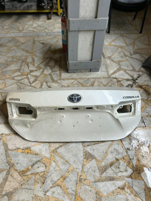 TOYOTA COROLLA ÇIKMA ARKA BAGAJ ORJİNAL 2012-2016