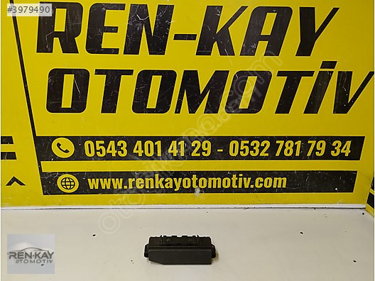 252368218R RENAULT KADJAR KOLEOS ROLE SİGORTA KUTUSU ÜST KAPAĞI
