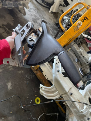 FİAT EGEA CROSS EL FRENİ TABANCASI 07357718140