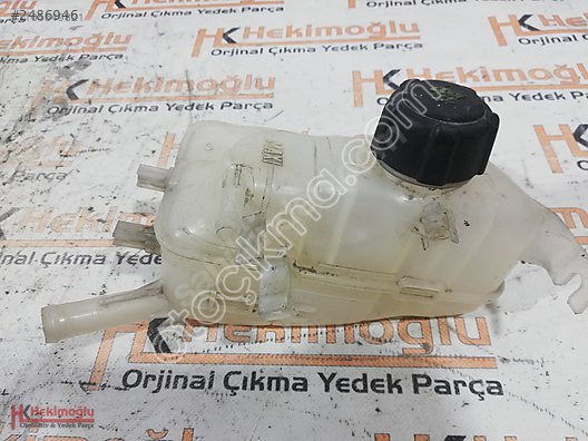 RENAULT MEGANE 3 FLUENCE MOTOR SU GENLEŞME BİDONU VE KAPAĞI