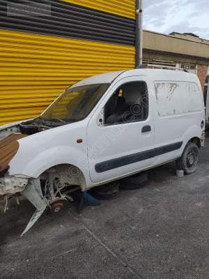 Renault Kangoo 2 hurda belgeli parça parça satılık
