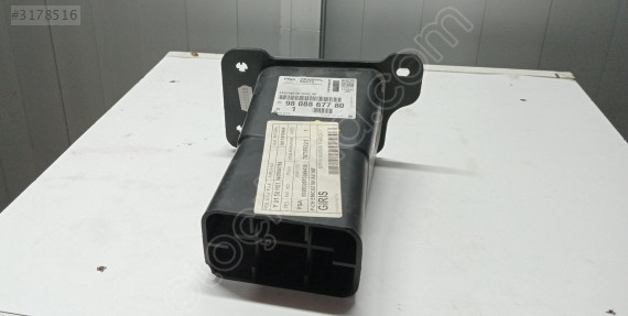Citroen Jumpy Ön Tampon Darbe Emici Sağ Orjinal 9808867780