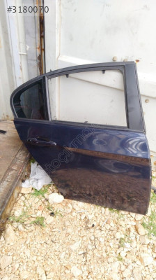 BMW 3.20 E90 SAĞ-SOL ARKA KAPI ÇEVİK OTO BURSA
