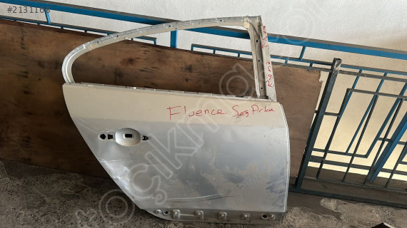 RENAULT FLUENCE SAĞ ARKA KAPI