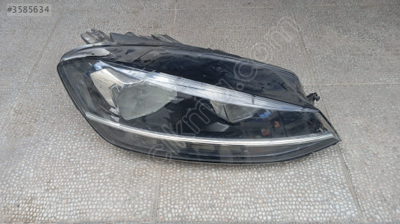 VOLKSWAGEN GOLF 7.5 ORJİNAL ÇIKMA SAĞ FAR