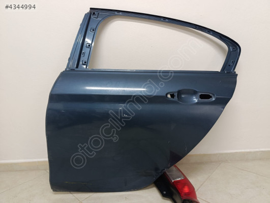 EGEA SOL ARKA KAPI ORJİNAL ÇIKMA