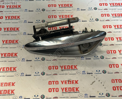 Alfa Romeo 159 sol ön kapı kolu
