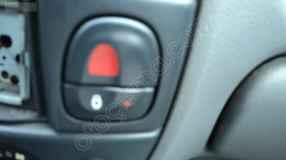renault megane dörtlü düğme
