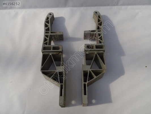 PORSCHE PORSCHE ÖN TRAVERS KULAĞI 97034111320 2010/2015