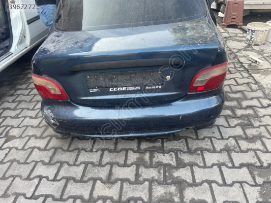 Hyundai accent yumurta kasa bagaj kapağı