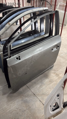 TOYOTA AVENSİS ÇIKMA ORJİNAL SOL ÖN KAPI BD1