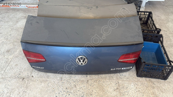 VW Passat B8 2011-18 Orjinal Çıkma Bagaj Kapağı