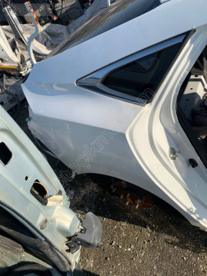 HONDA CİVİC FC5 SAĞ MARŞPİYEL ORJİNAL ÇIKMA