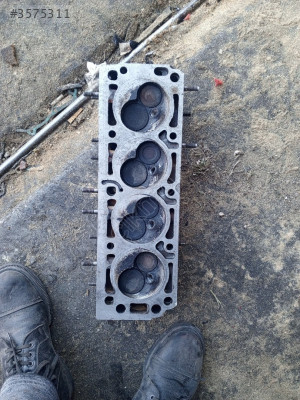 Vectra a 1.8 Silindir Kapağı
