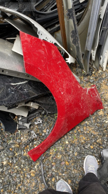 OPEL CORSA F SOL ÖN ÇAMURLUK - KIRMIZI