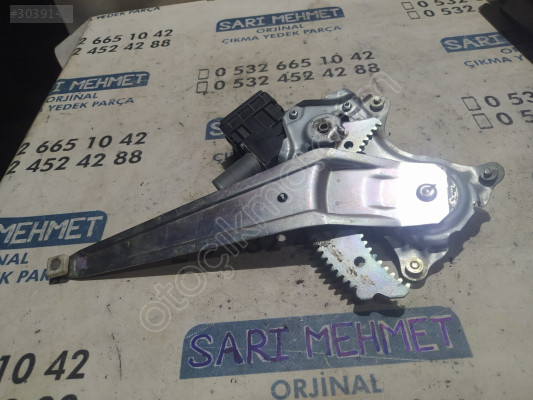 ÇIKMA TOYOTA HİLUX SOL ARKA CAM KRİKOSU K-243
