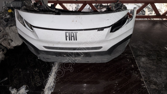 Fiat Doblo yeni kasa 2024 model ön tampon