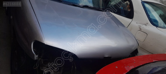 Peugeot Partner motor kaputu 2000 model