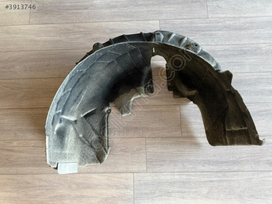 Davlumbaz Arka Sol Audi A6 2019-2024 4K0810171E