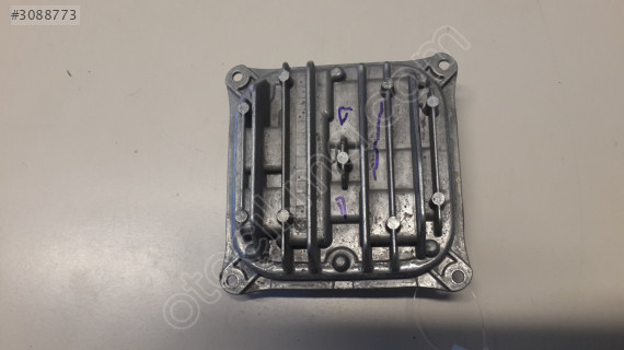 Mercedes C E 205  212 BEYİN FAR A2228700789