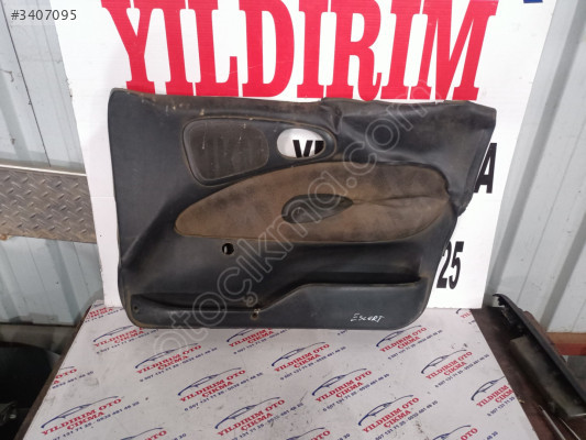 FORD ESCORT HASARLI SAĞ ÖN KAPI DÖŞEMESİ