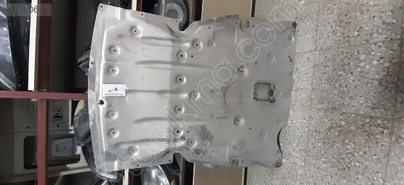 BMW F20-F30 MOTOR ALT MUHAFAZA 7241772