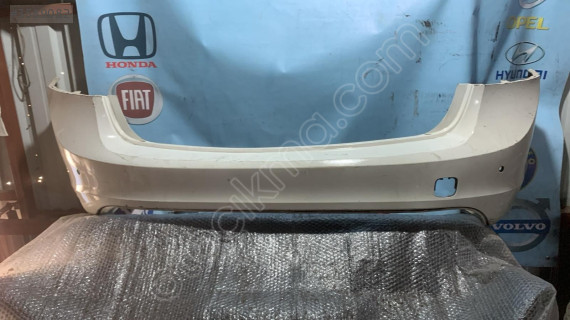 VOLVO V60 ARKA TAMPON