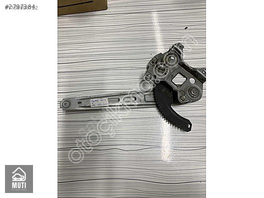 Hyundai getz sol arka kırikosu