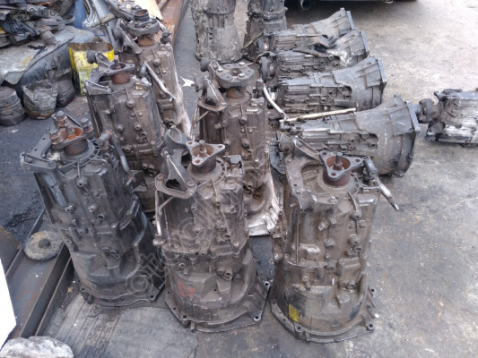 Bmw e90 2.0 6ileri şanzıman orjinal çıkma 10694010186