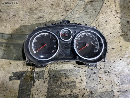 OPEL CORSA D KİLOMETRE SAATİ ÇIKMA ORJİNAL