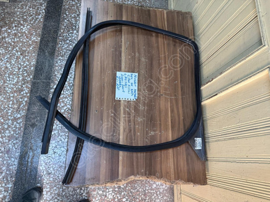 CİTROEN BERLİNGO SOL ÖN KAPI CAM FİTİLİ 98-08 MODEL