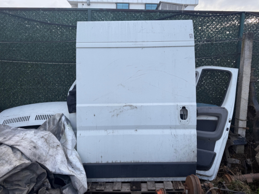 FİAT DUCATO SAĞ SÜRGÜLÜ KAPI
