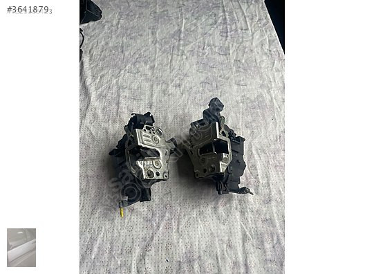 mercedes w210. w202 e200 ön sag sol kapı kilidi