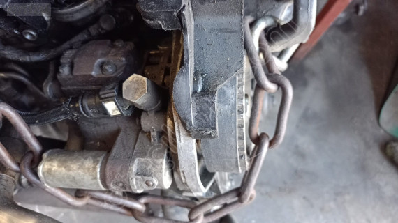 ford fiesta 1,4  yakıt pompası