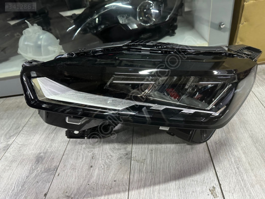 Peugeot 3008 ön sol far en son kasa