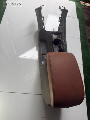 FORD MONDEO MK4 ORTA KONSOL