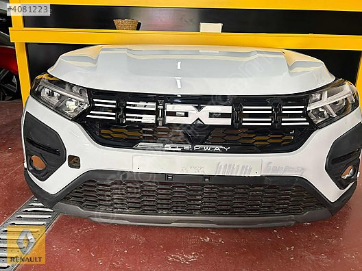 DACİA SANDERO STEPWAY ÇIKMA ORJİNAL BEYAZ ÖN SET VE DİGERLERİ