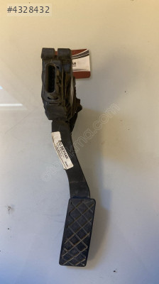 5Q1723503J vw tiguan 2018 gaz pedalı