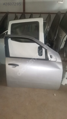 RENAULT SYMBOL 2011 SAĞ ÖN KAPI ORJİNAL DOLU EYUPCAN OTO’DA