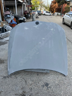 BMW E90 2005-10 ÖN KAPUT HATASIZ TEMİZ