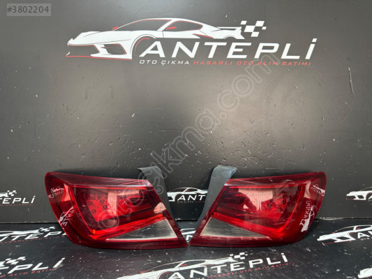 SEAT LEON SAĞ SOL LEDLİ STOP ÇIKMA ORİJİNAL 2013-2016