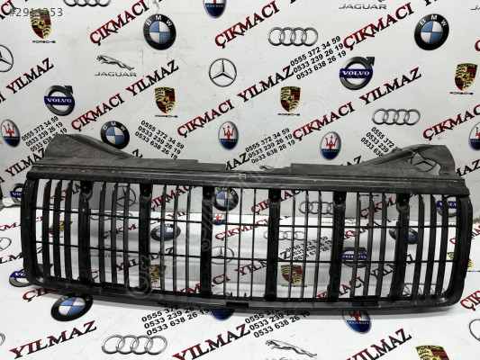 Grand Cherokee için Çıkma Ön Panjur Yedek Parça - Jeep